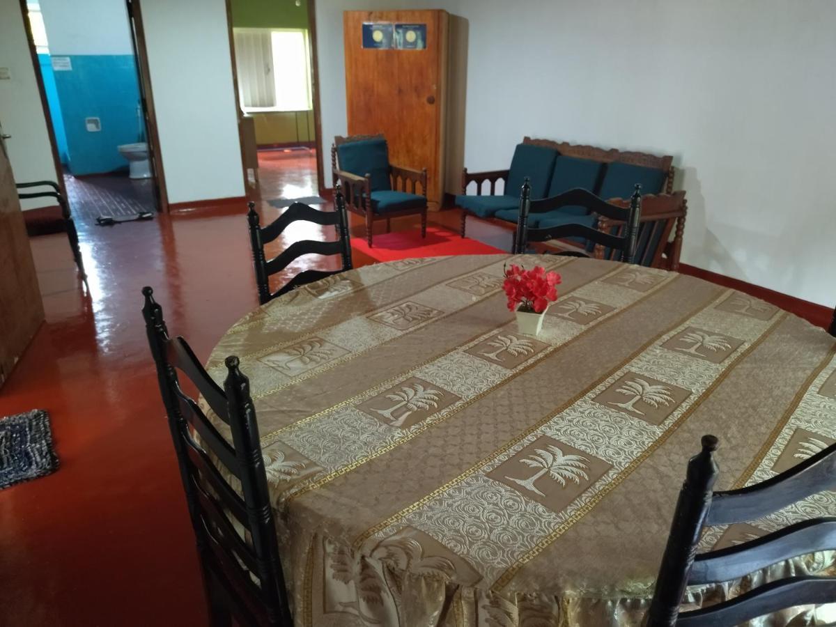Lal House Apartment Хикадува Екстериор снимка