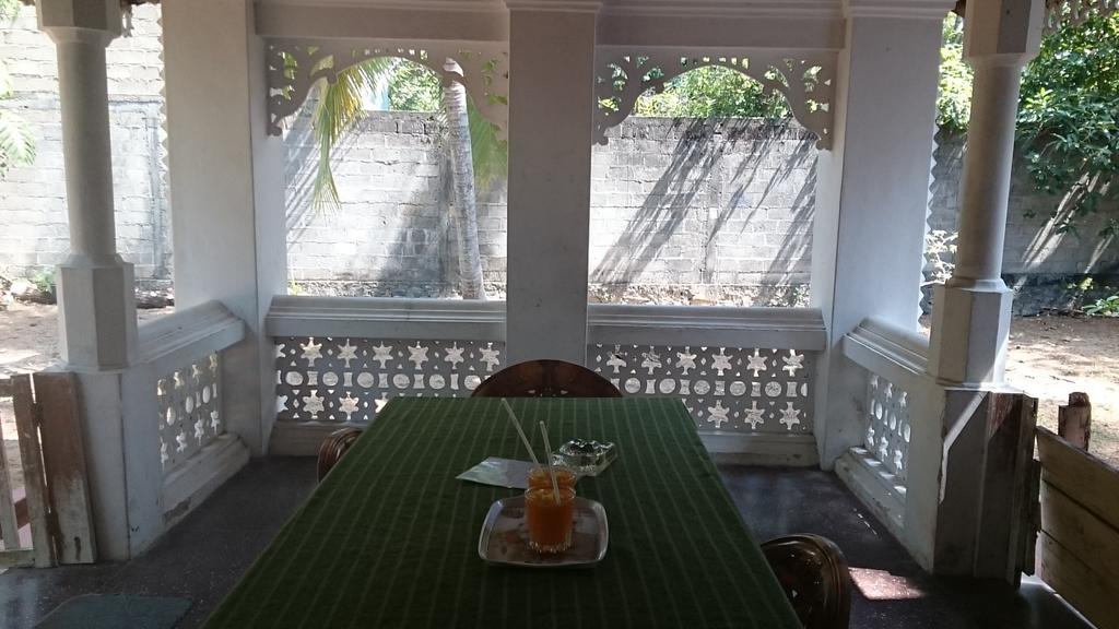 Lal House Apartment Хикадува Екстериор снимка